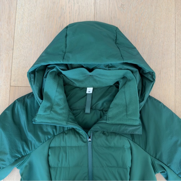 Lululemon Down for it All Jacket Everglade Green - Sz. 6 - Picture 3 of 16
